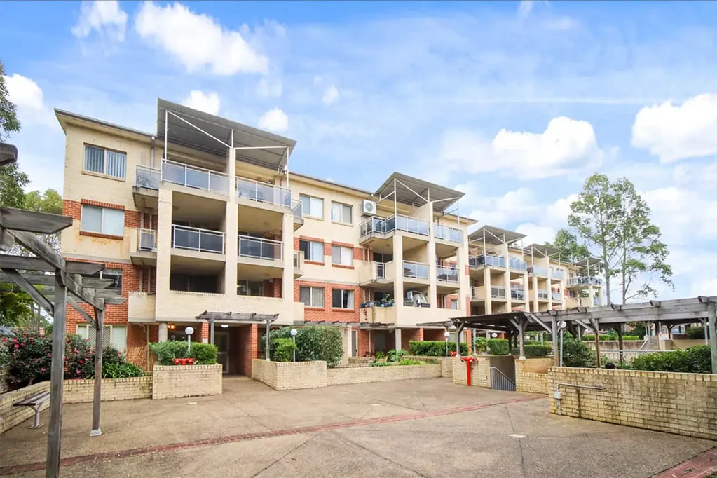 Mount Druitt 3غرفة نوم Huge Split-level Apartment|Prime Location!
