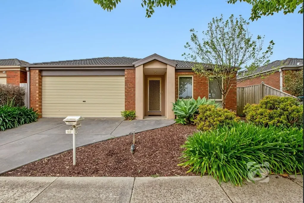 FAMILY HOME IN EDEN RISE
