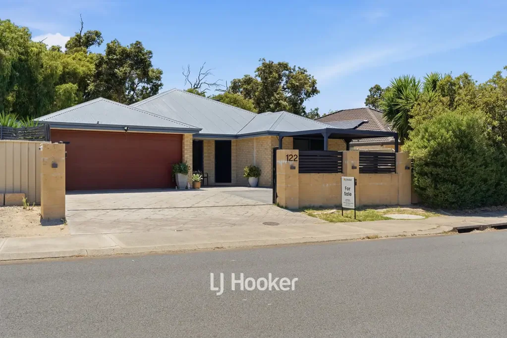 122 Leschenault Parade, Australind, WA 6233