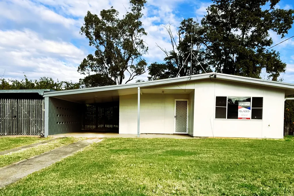 50 Beardmore Crescent, Dysart, QLD 4745