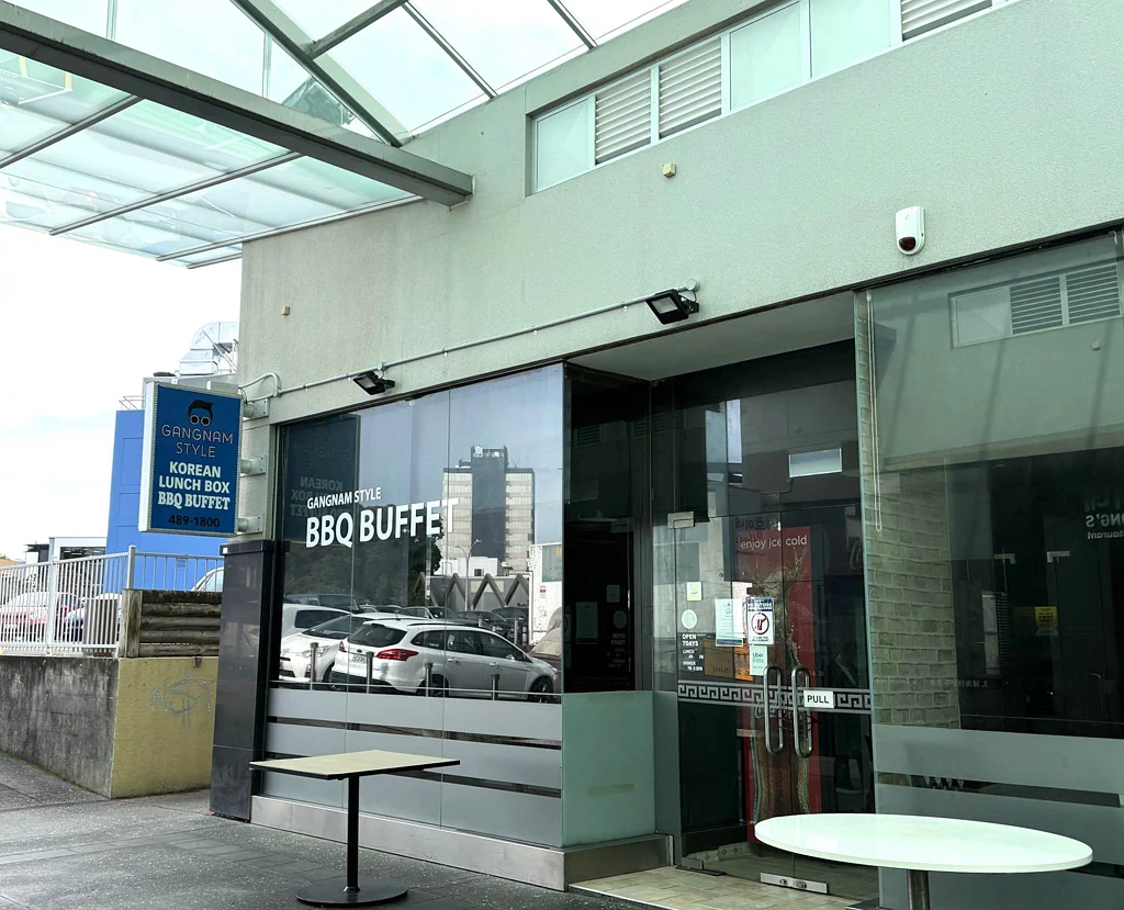 Takapuna PRIME OPPORTUNITY - HEART OF HURSTMERE ROAD!