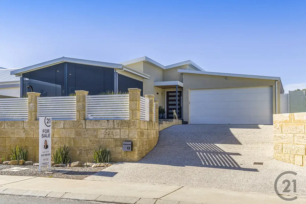 Dawesville 4房  Contemporary Coastal Living
