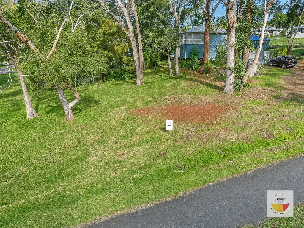Russell Island 688m2 Walk To Bowls Club
