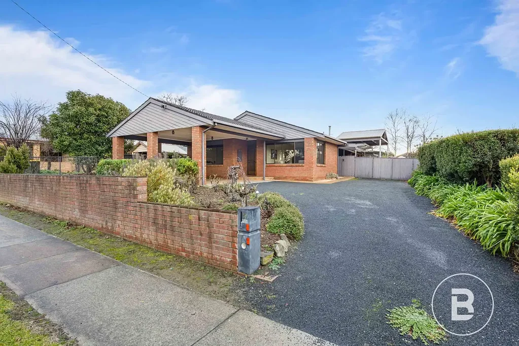 Ararat 4 Bedroom Impressive Family Home on a Generous Block in Prime Location
