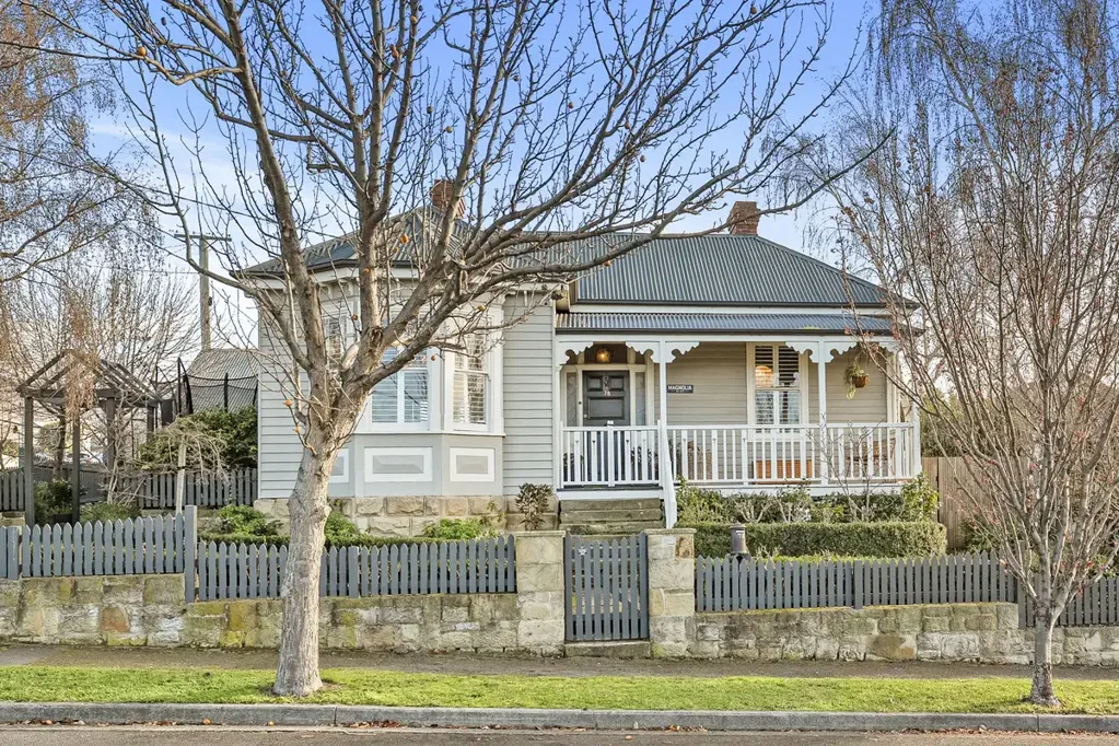 78 Montagu Street, New Town, TAS 7008