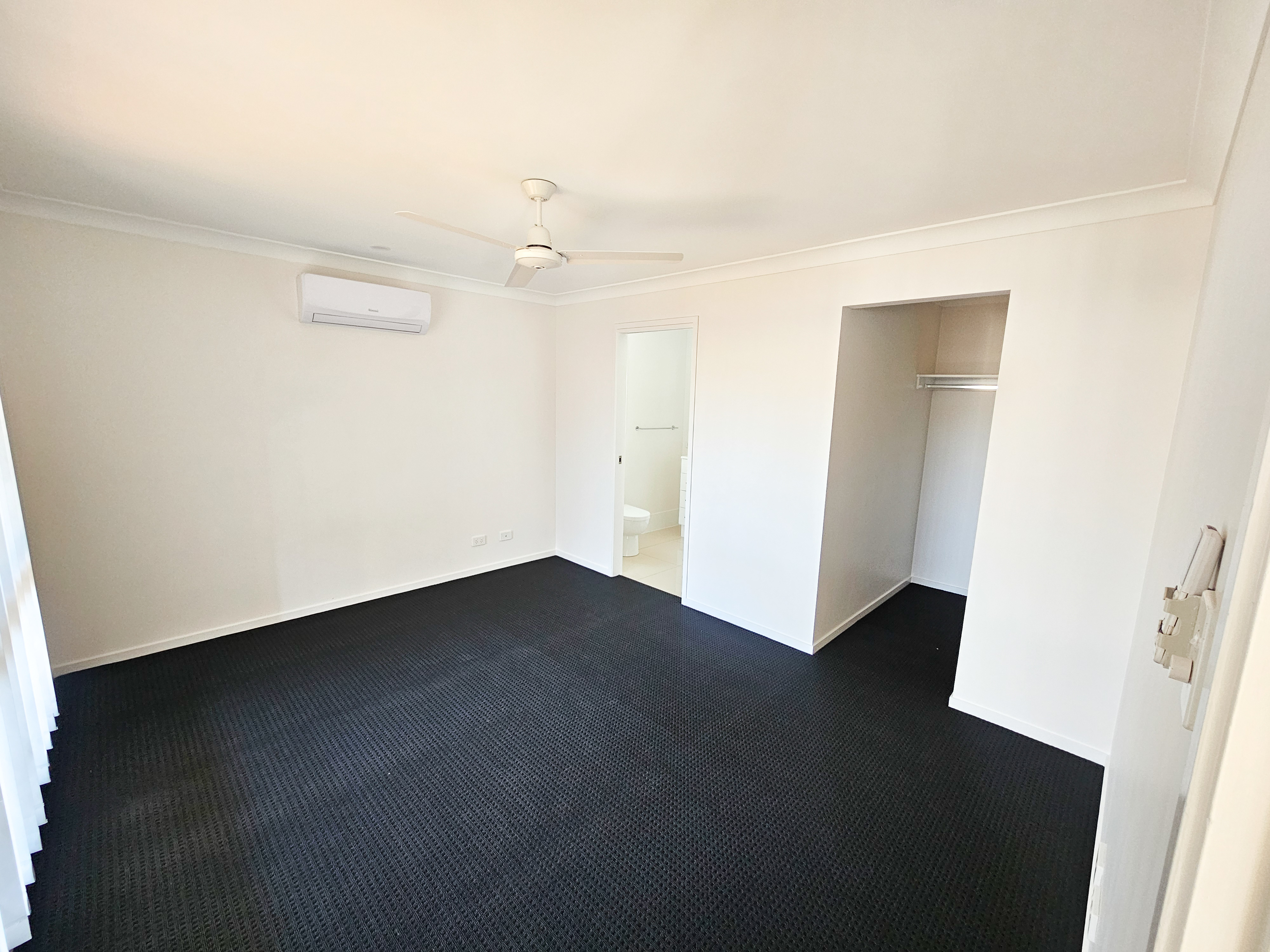 18 WOOD DR, REDBANK PLAINS QLD 4301, 0 Kuwarto, 0 Banyo, House