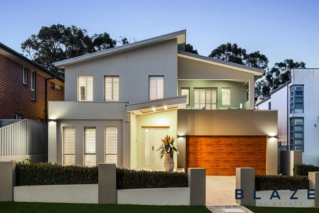 31 Bougainville Avenue, Bossley Park, NSW 2176