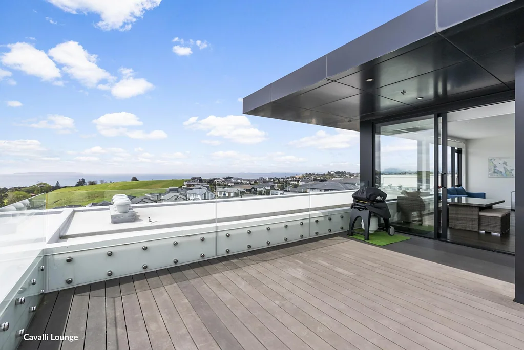Long Bay 2 Slaapkamer A STEP ABOVE THE REST AT BEACH AND CAVALLI