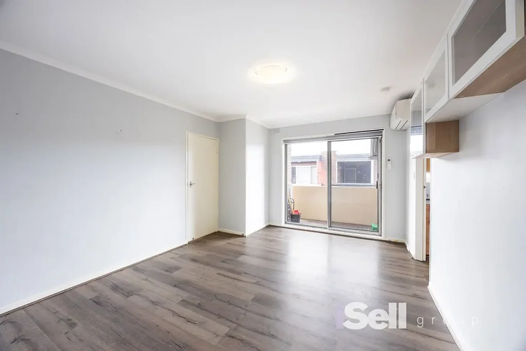 Well-Maintained 2-Bedroom Unit in a Secure Gated Community
