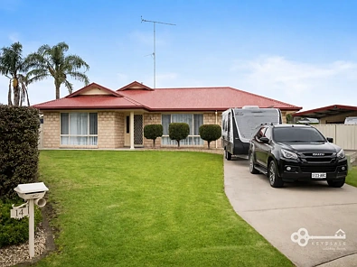 Mount Gambier 3 Slaapkamer THE PERFECT DOWNSIZER WITH ROOM FOR ALL THE TOYS