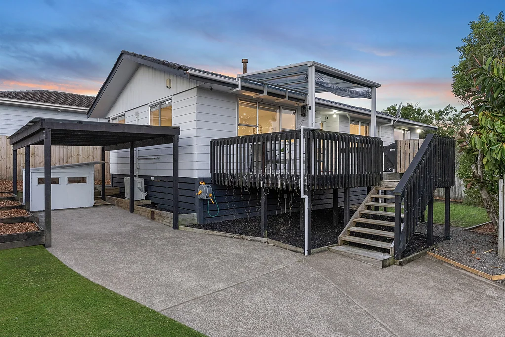 13A Kayle Glen, West Harbour, Waitakere City, Auckland