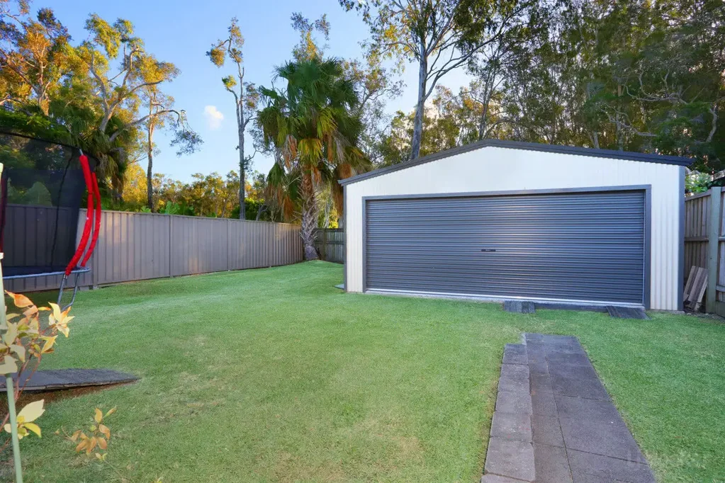 Coombabah 3 Slaapkamer SOLD by Mason Niari
