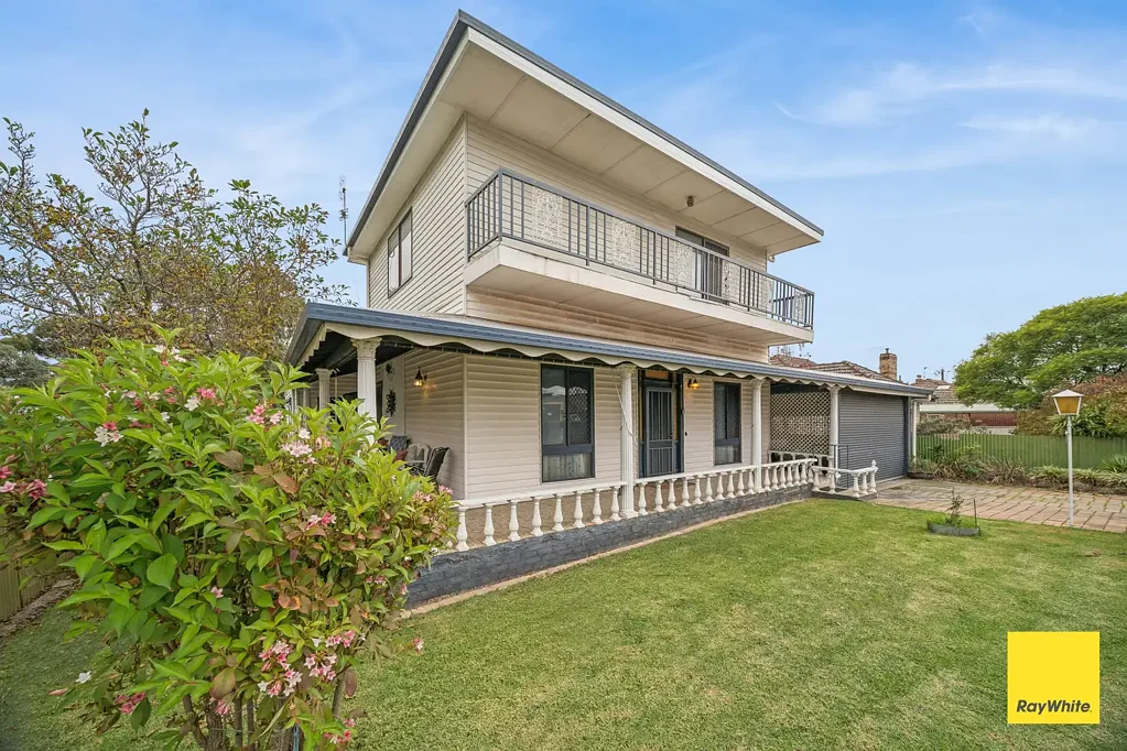 White Hills 4房  Attention Owner-Occupiers & Investors