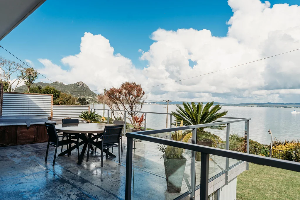 Whangarei Heads 4غرفة نوم Exceptional renovation, love the views