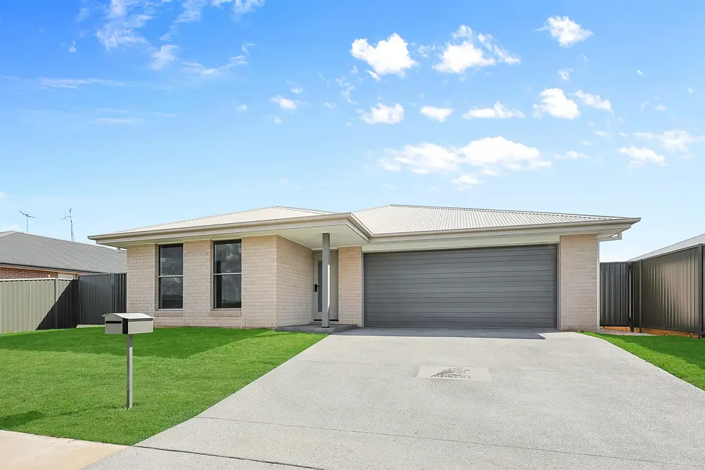 9 Railway Street, Gulgong, NSW 2852