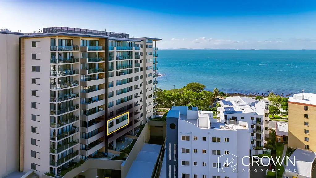 Redcliffe 2 Bedroom Stylish Waterfront Living in Prestigious Mon Komo Residences