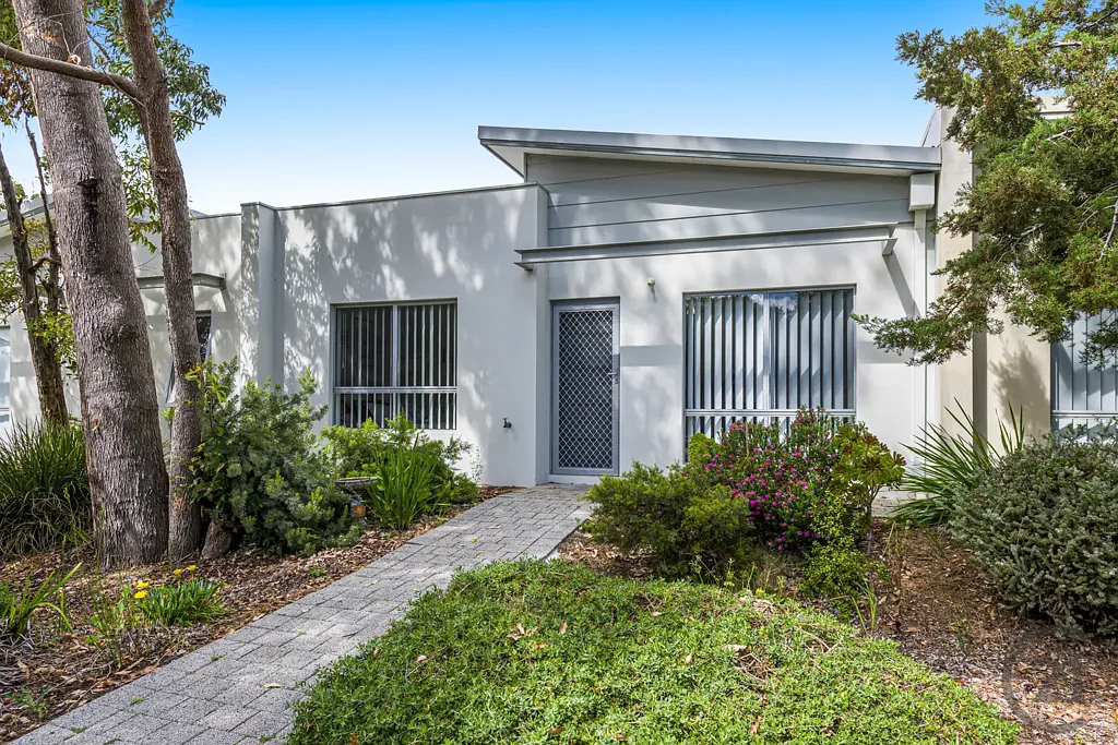 54 Whimbrel Crescent, Coodanup, WA 6210