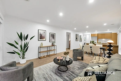 61 Barnstormer Boulevard, Point Cook, VIC 3030, 3 slaapkamers, 2 badkamers, House