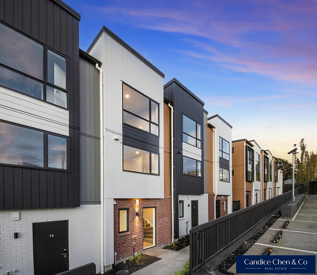 19 Don Oliver Lane, Glen Eden, Waitakere City, Auckland