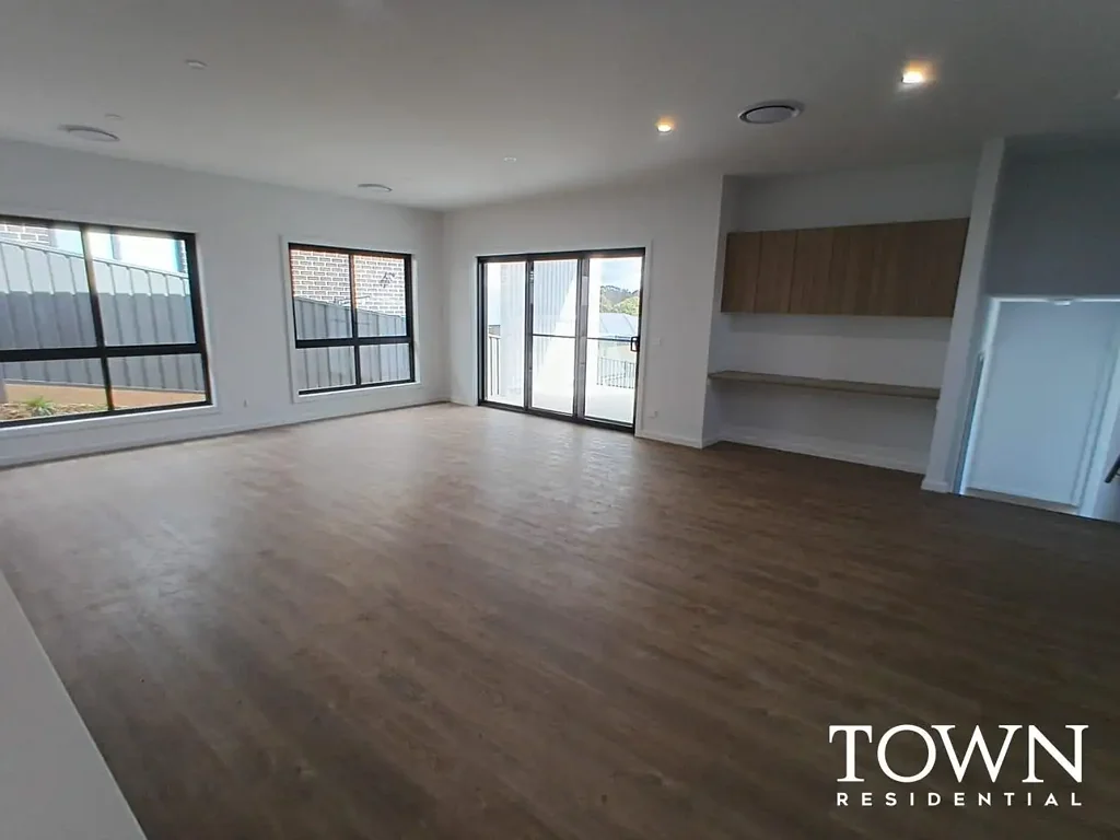 Brand New 4-Bedroom Home in Googong