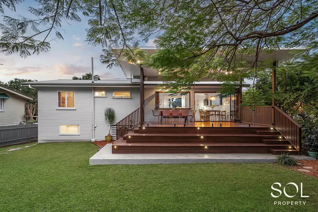 Chermside West 3غرفة نوم Renovated to Impress, Designed to Entertain