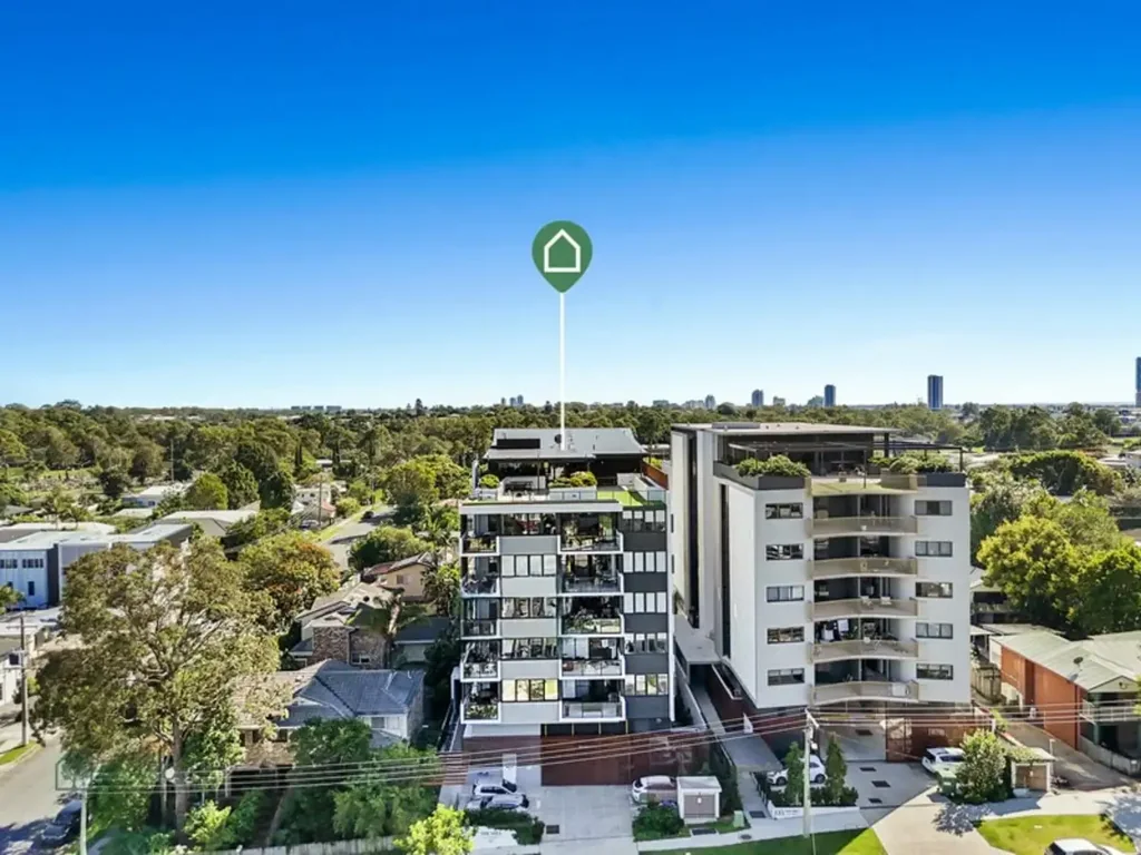 23/137 Eugaree Street, Southport, QLD 4215