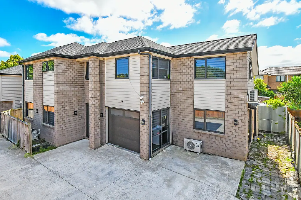 Papatoetoe 4Moenga STYLE, SPACE, LUXURY & LOCATION!