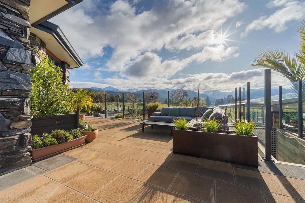 Te Anau 4房  Lake and Mountain Views