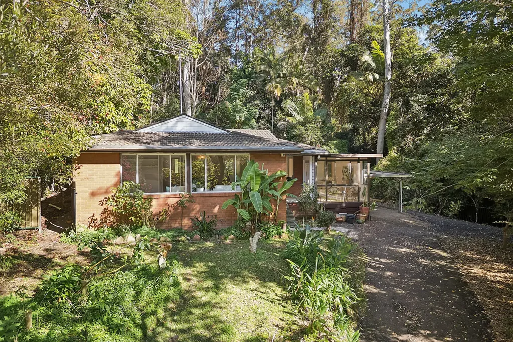 24 Calantha Drive, Wyoming, NSW 2250