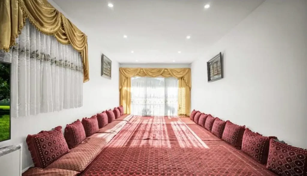 Guildford 5Kwarto Solid home