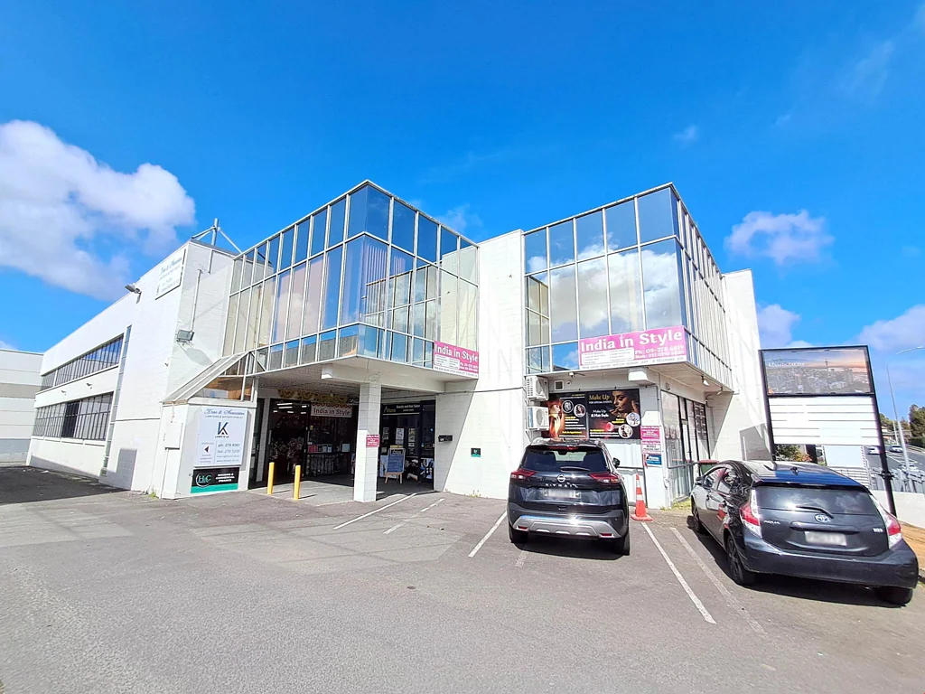 Papatoetoe 120M²  KOLMAR ROAD OFFICE