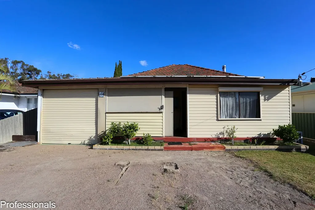 8 Heenan Street, Nulsen, WA 6450