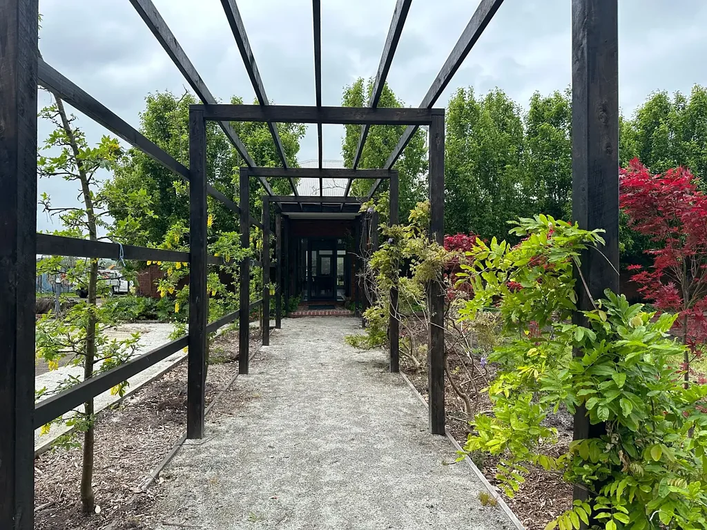 Glen Forbes  Lifestyle / Business Opportunity this Farm Offers Immense Potential