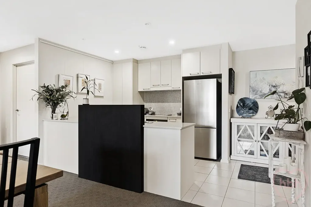 21/1 Cowlishaw Street, Greenway, ACT 2900