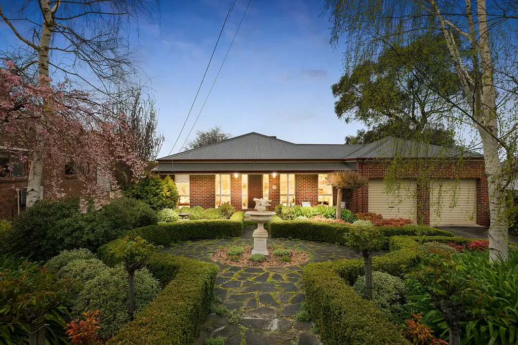 Buninyong 4બેડરૂમ Huge Block, Stunning Views, Lovely Home!