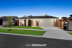 45 Dartmoor Drive, Cranbourne East