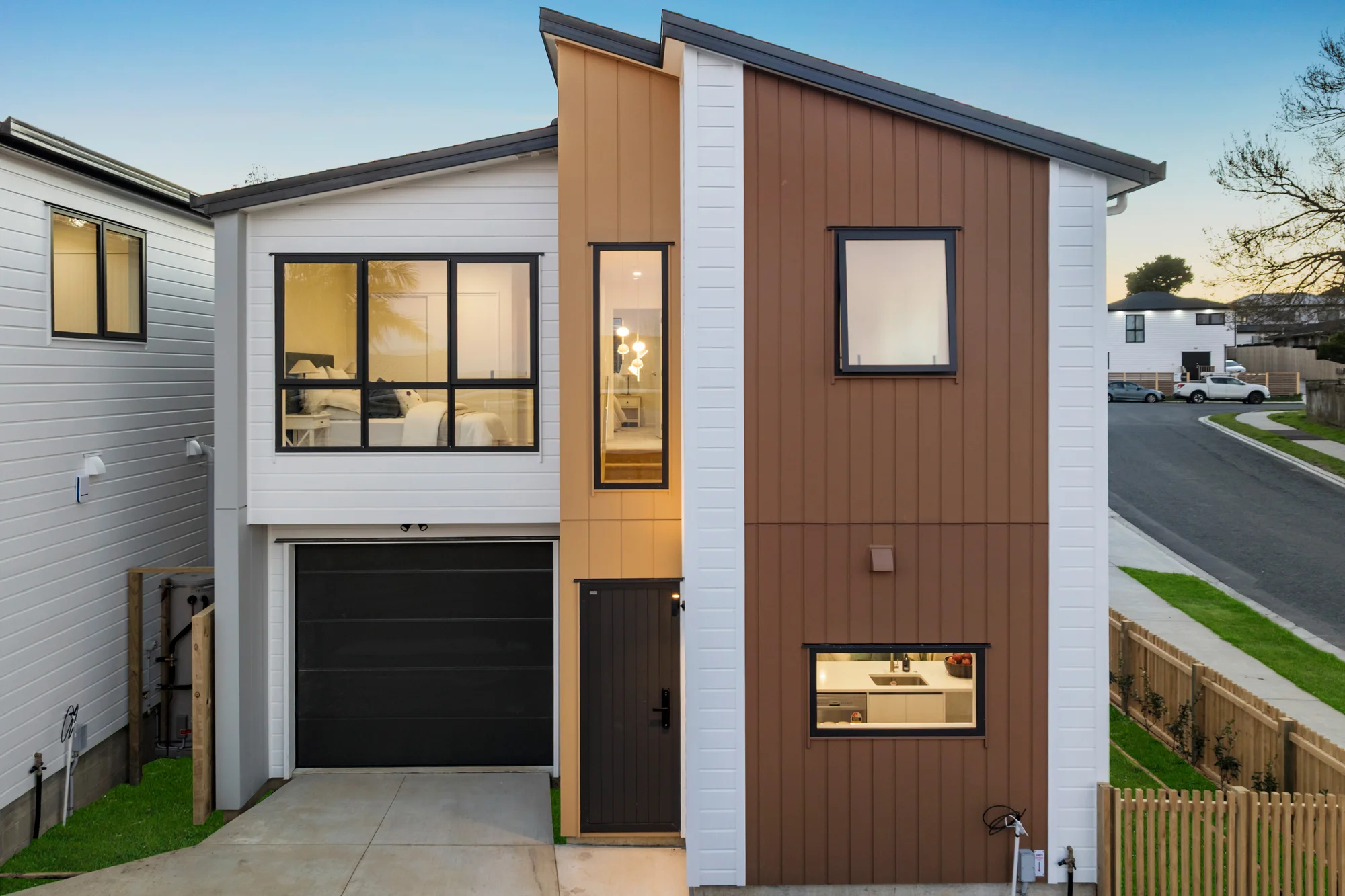 5A La Perouse Street, Botany Downs, Manukau City, Auckland, 4 Schlafzimmer, 3 Badezimmer, Townhouse