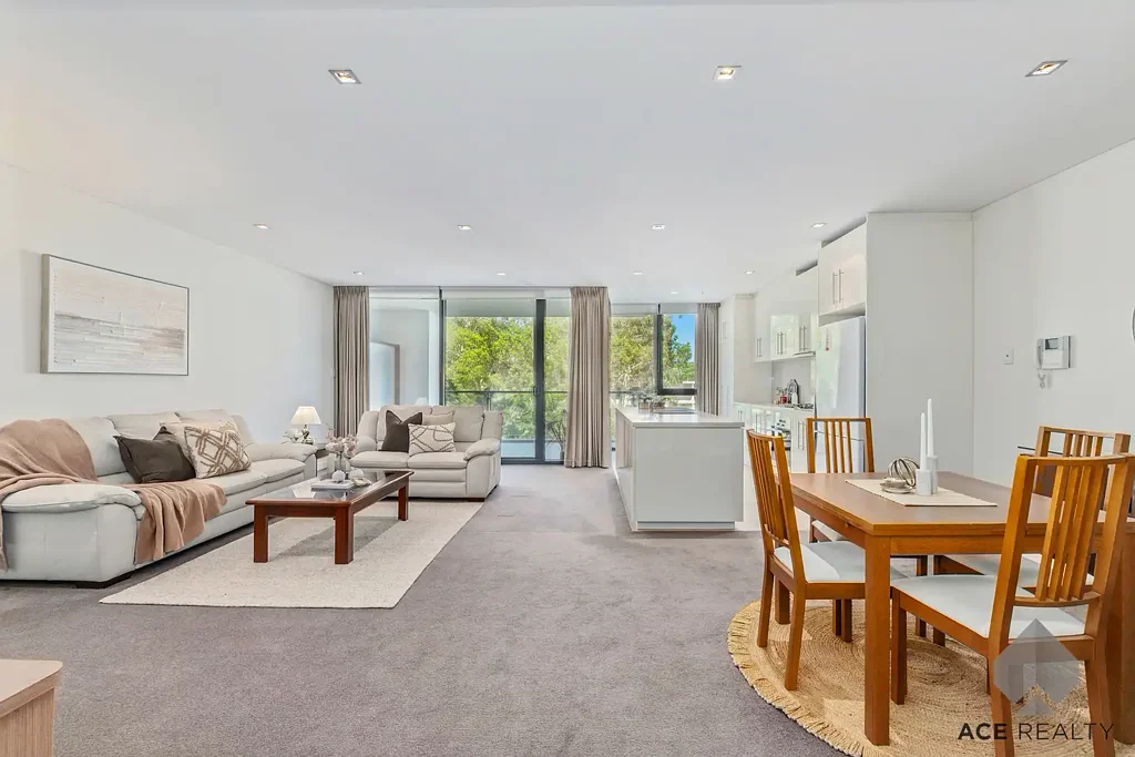 W303/70 Canning Beach Road, Applecross, WA 6153