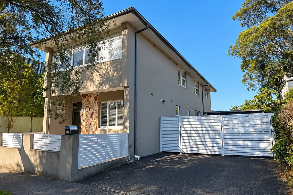Space, versatility and easy ground-floor living