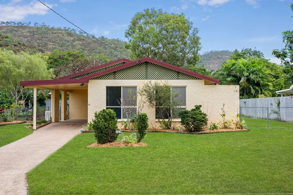 Charming 3-Bedroom Home in Wulguru
