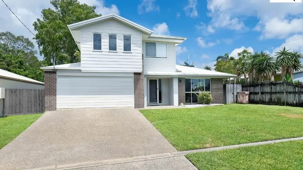 MUST SEE FAMILY HOME