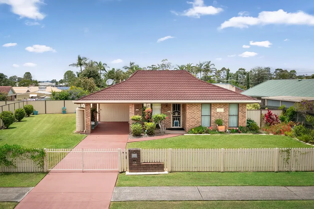 3 Croton Street, Strathpine, QLD 4500