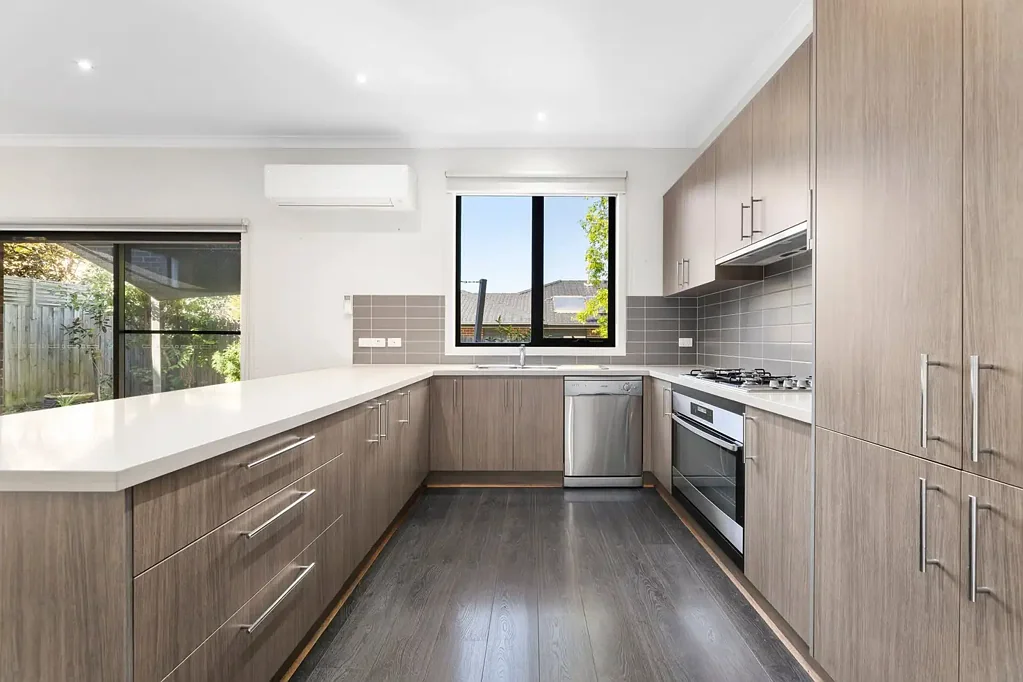Croydon 2房 电梯直达！ Complete with a LIFT! Ready for private viewings
