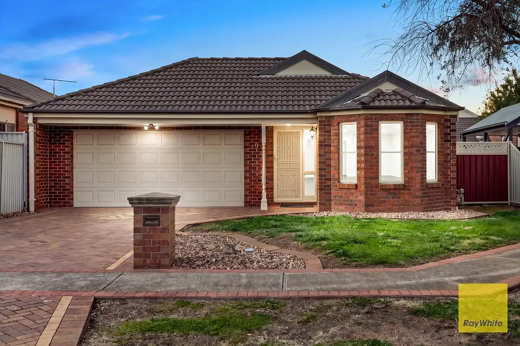 Caroline Springs 3 Bedroom Exceptional Opportunity in Caroline Springs