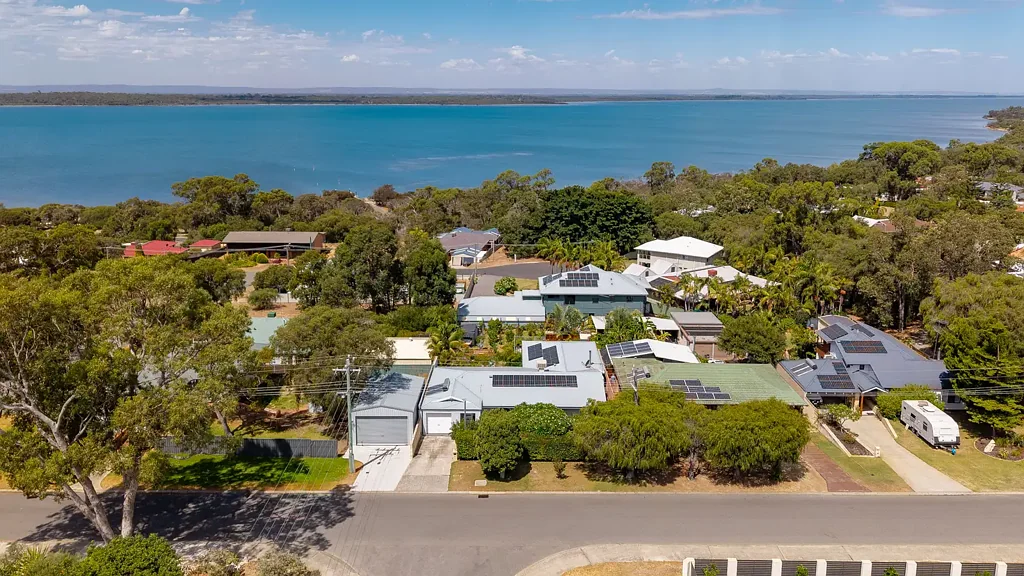 18 Park Ridge Drive, Bouvard, WA 6211