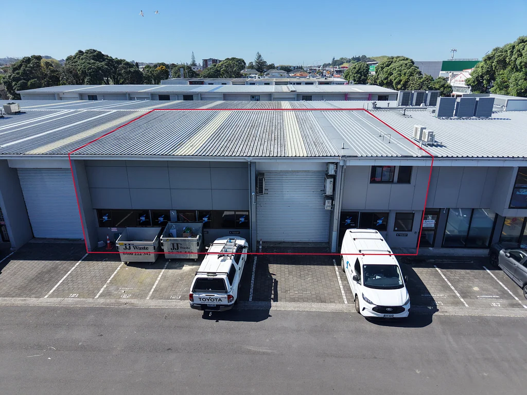 Mount Roskill Well-positioned Stoddard Road industrial