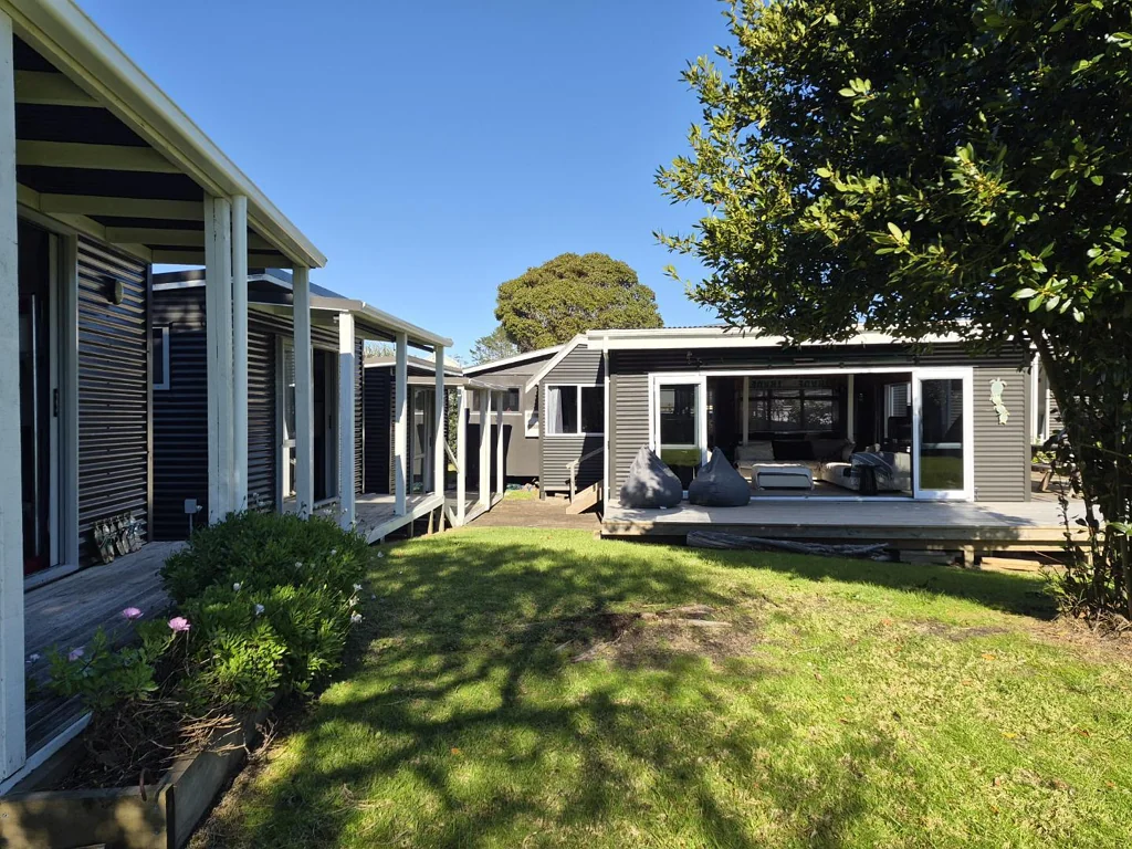 Glamping 111 Miro Place
