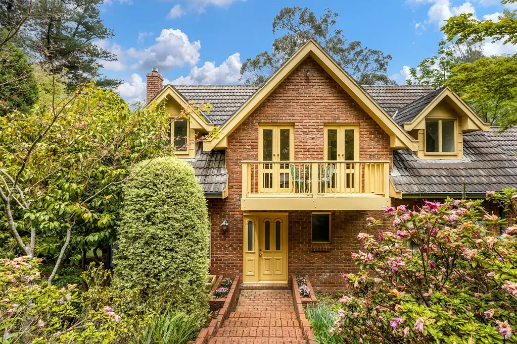 49 Pinchoff Lane, Mount Macedon, VIC 3441