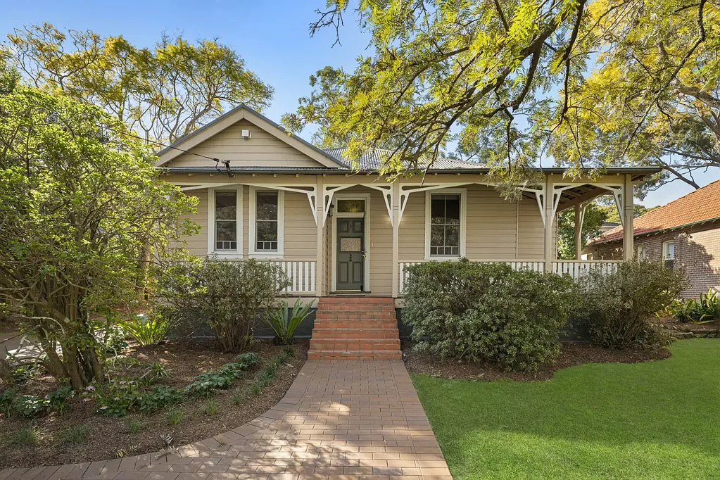Epping 5Kwarto Grand Period Charm with Modern Family Appeal