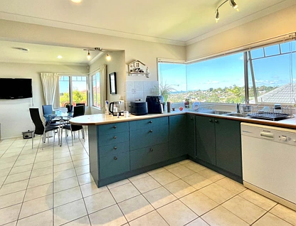 11 Mulgan Way, Browns Bay, North Shore City, 5房, 2浴, House
